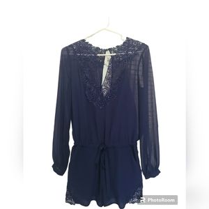 Marciano Jumper! Size XS